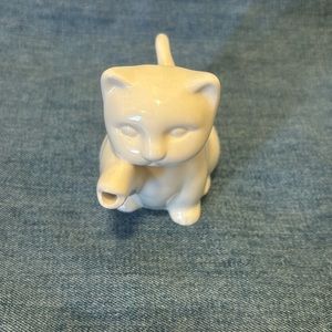 White ceramic cat creamer mini pitcher